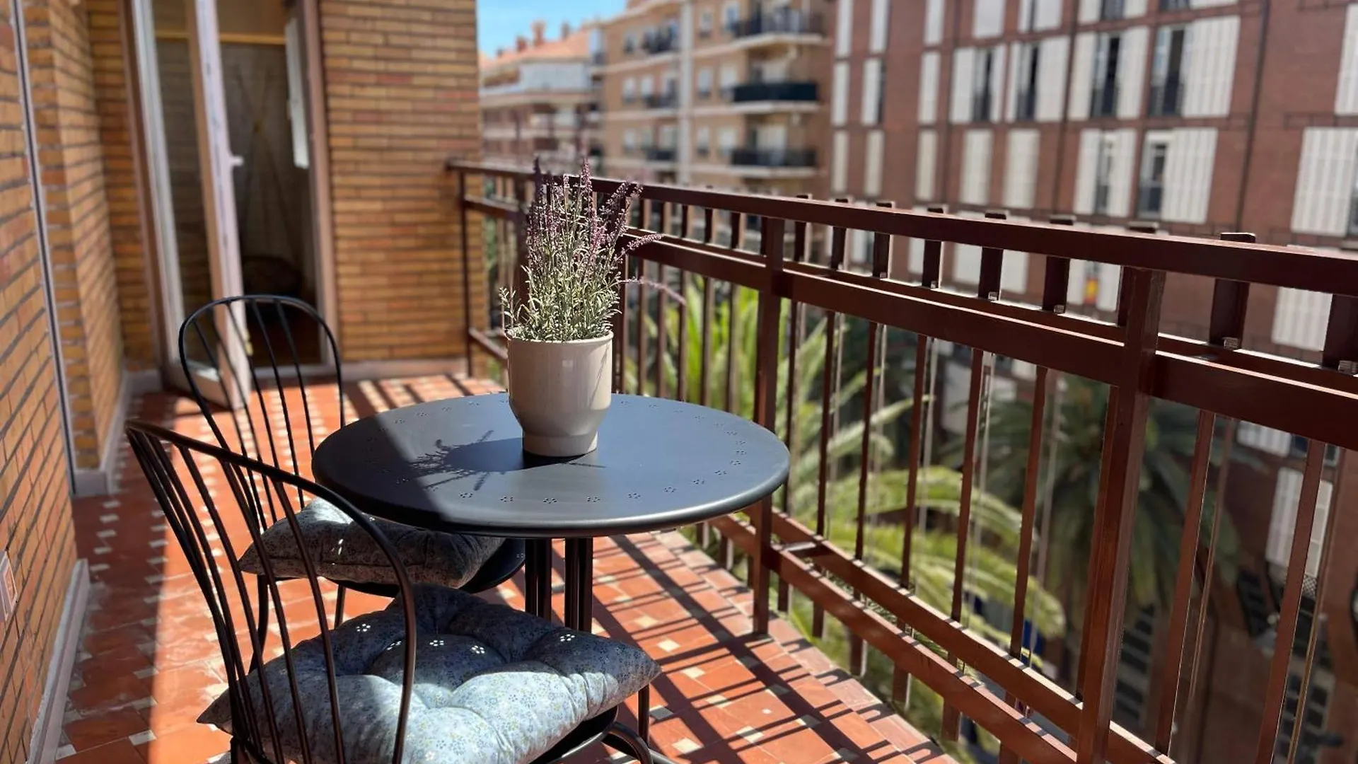 Homely Malaga Soho San Lorenzo 0*,